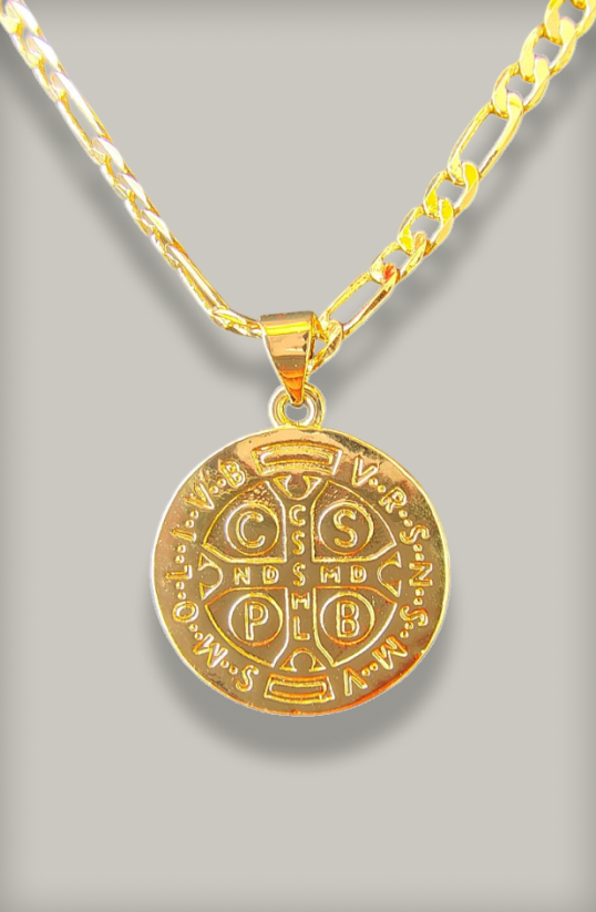Medalla San Benito en oro laminado