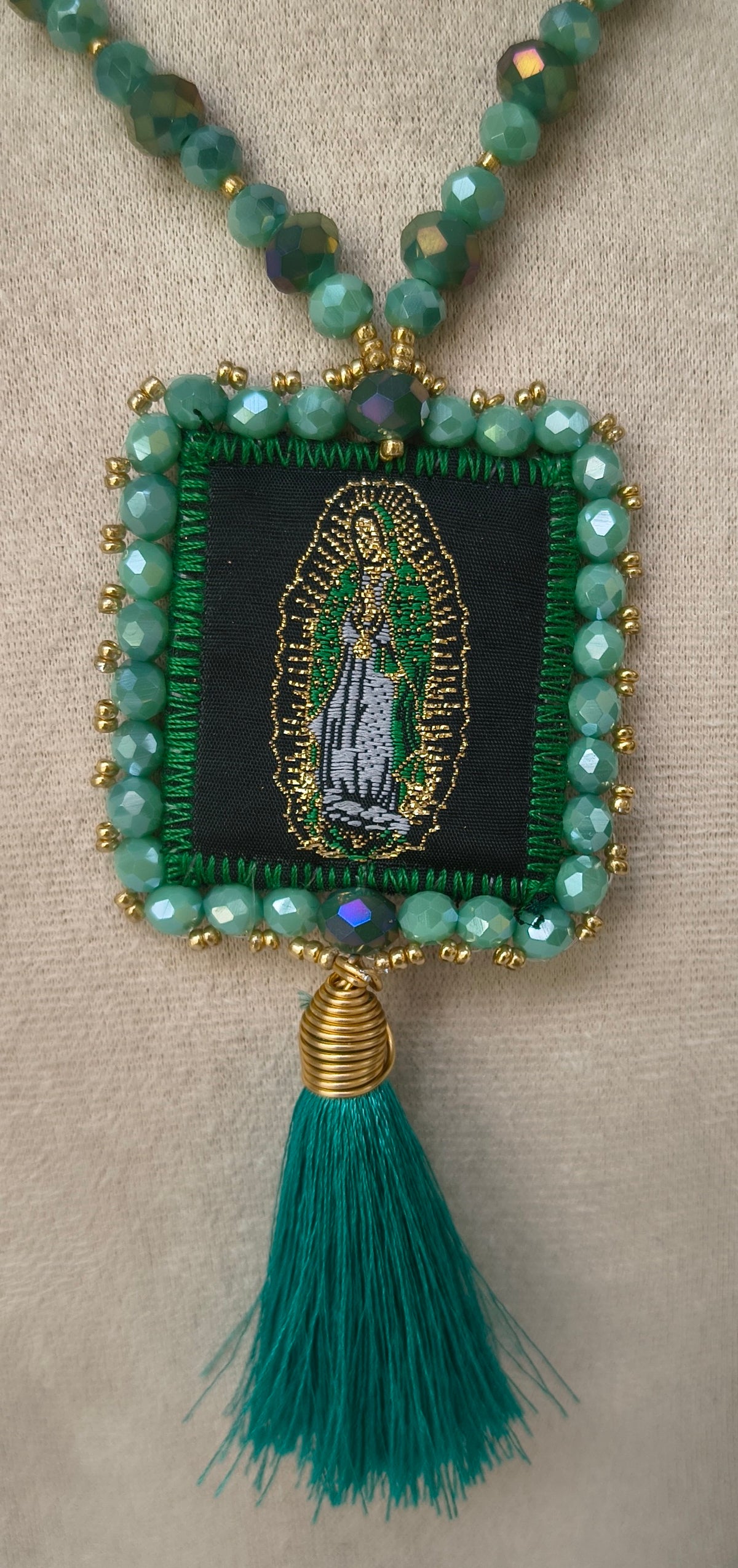Bendición Escapulario Virgen de Guadalupe y San Judas Tadeo