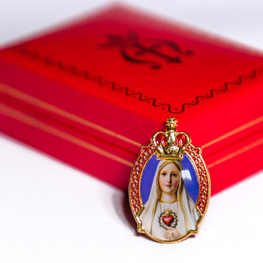 Medallón de Consagrado a la Virgen